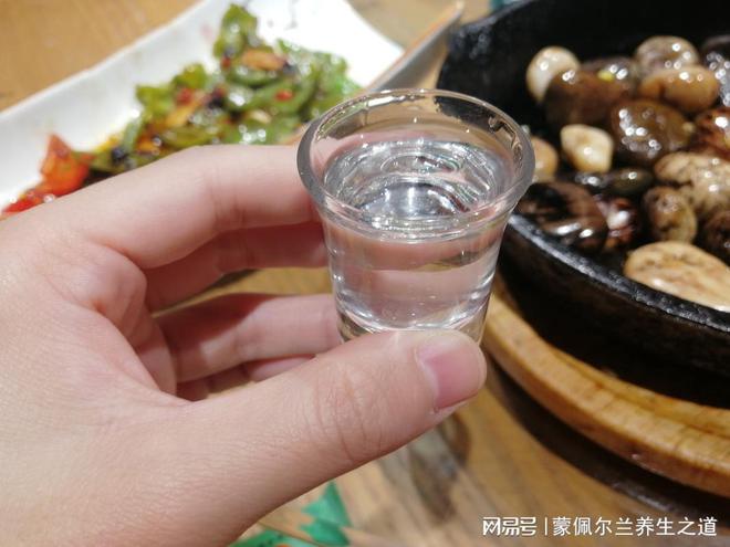 Kaiyun 开云体育白领女性时尚养生却中了这六大陷阱！(图2)
